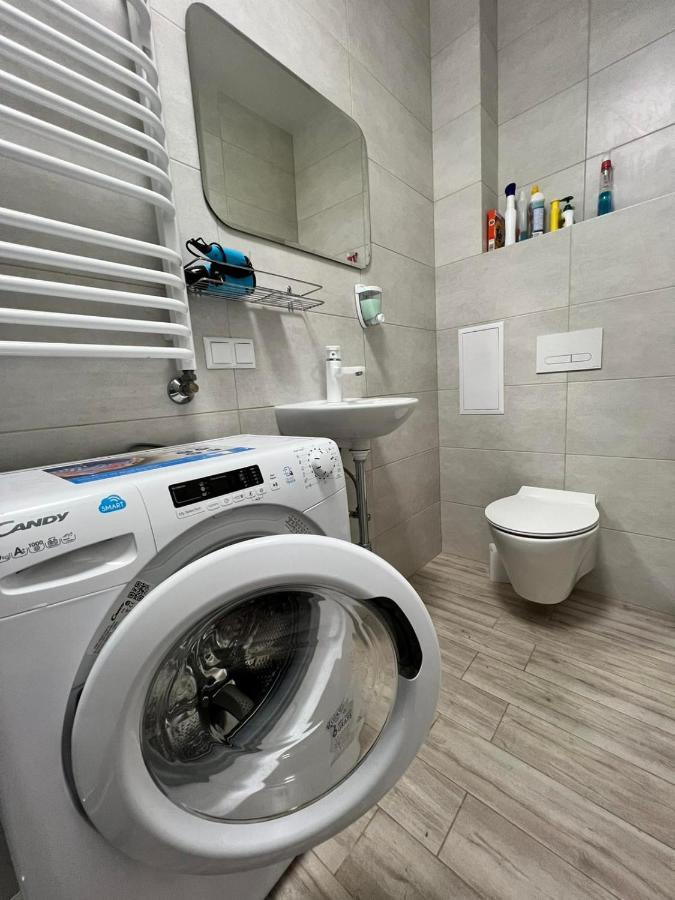 Transfer apartament І.Franka 59 Лвив Екстериор снимка