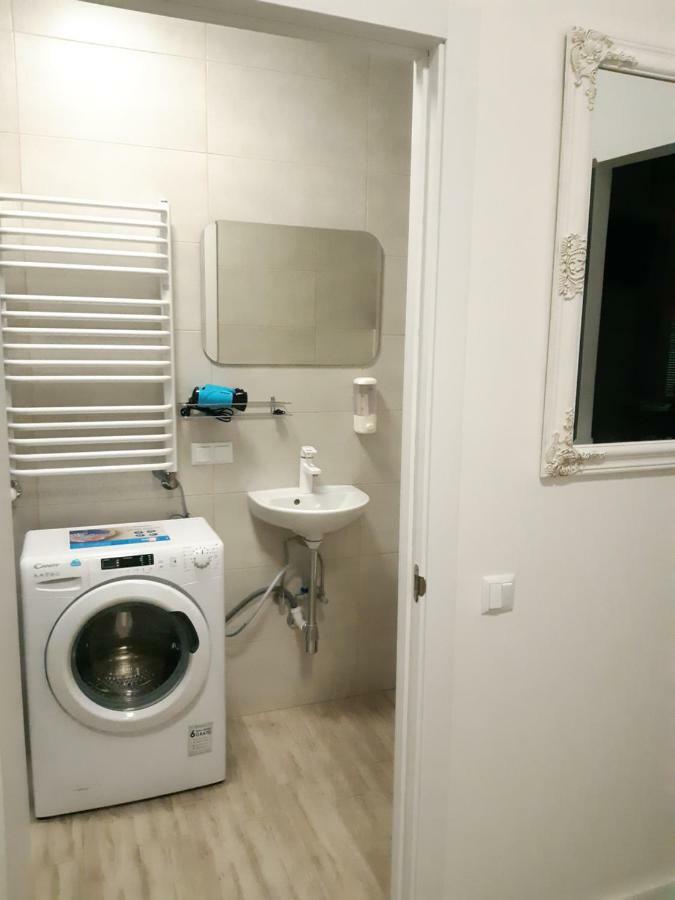 Transfer apartament І.Franka 59 Лвив Екстериор снимка