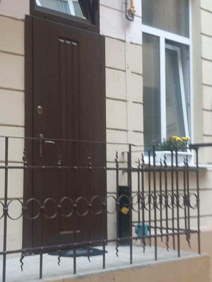 Transfer apartament І.Franka 59 Лвив Екстериор снимка